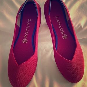 Women’s EUC Rothy’s Red Rounded Toe Flat in Size 9